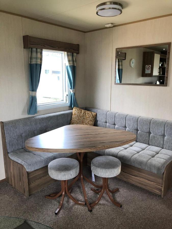 3 Bedroom Holiday Home, Seton Sands, Edinburgh, Family Friendly, Dog Friendly, Sleeps 8 Port Seton ภายนอก รูปภาพ